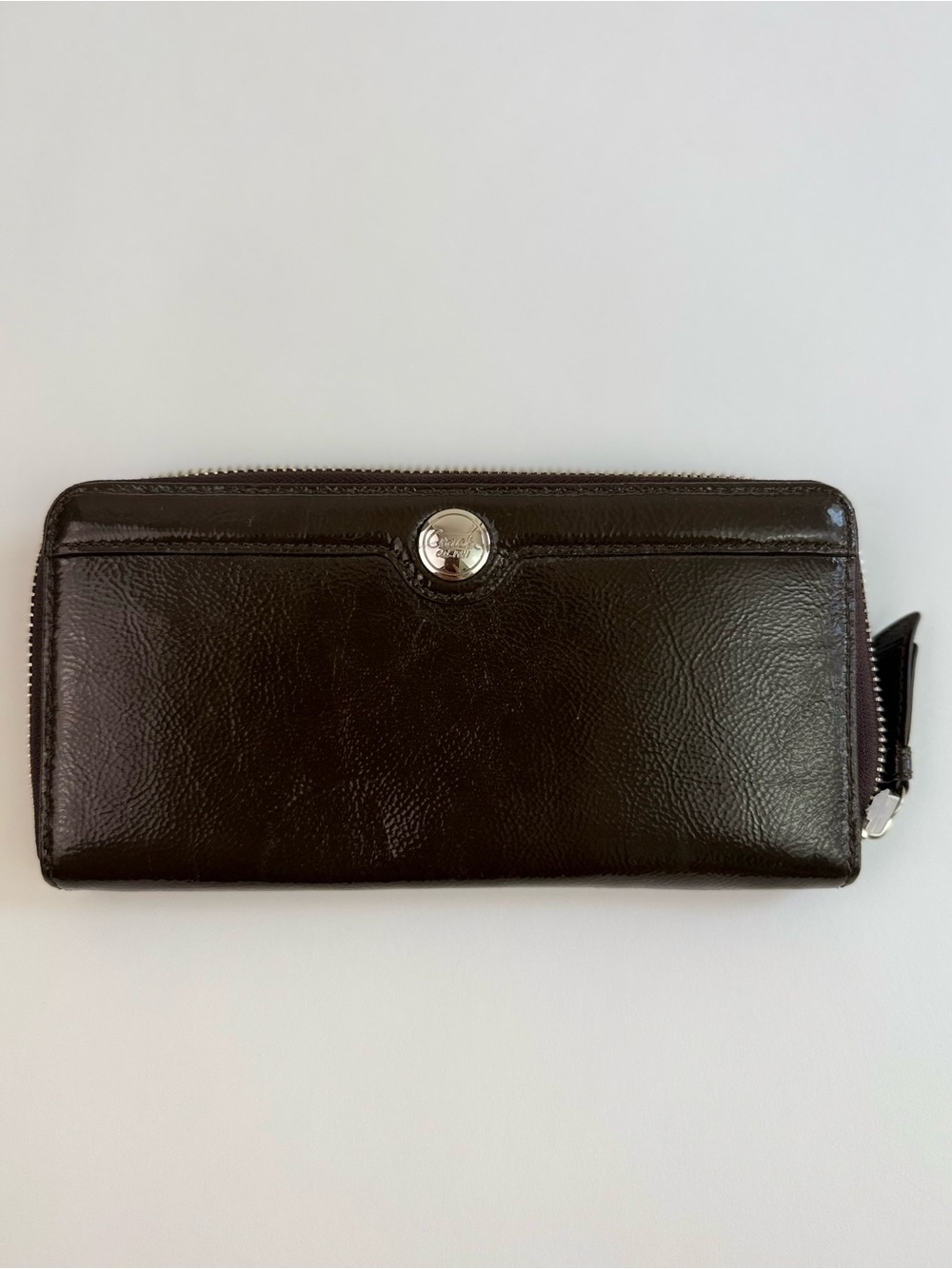 Coach dark brown patent leather zip wallet Vintage